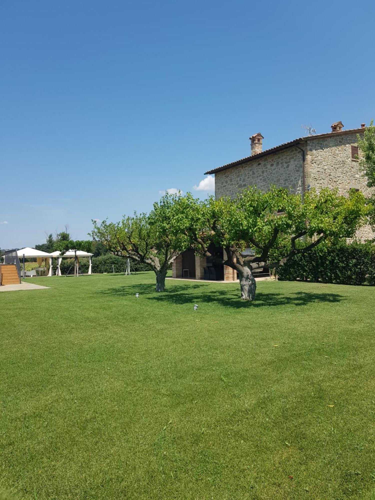 Agriturismo Villa Al Piano Todi Eksteriør billede