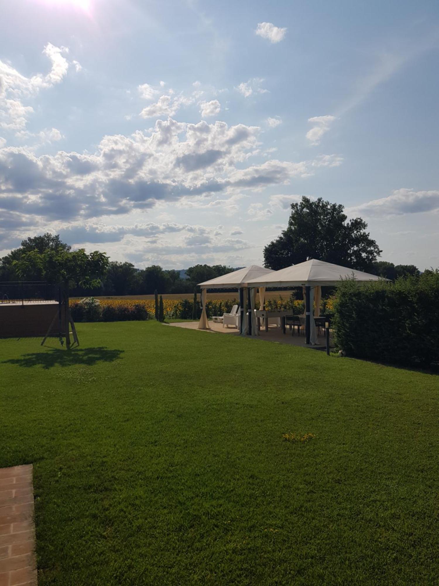 Agriturismo Villa Al Piano Todi Eksteriør billede