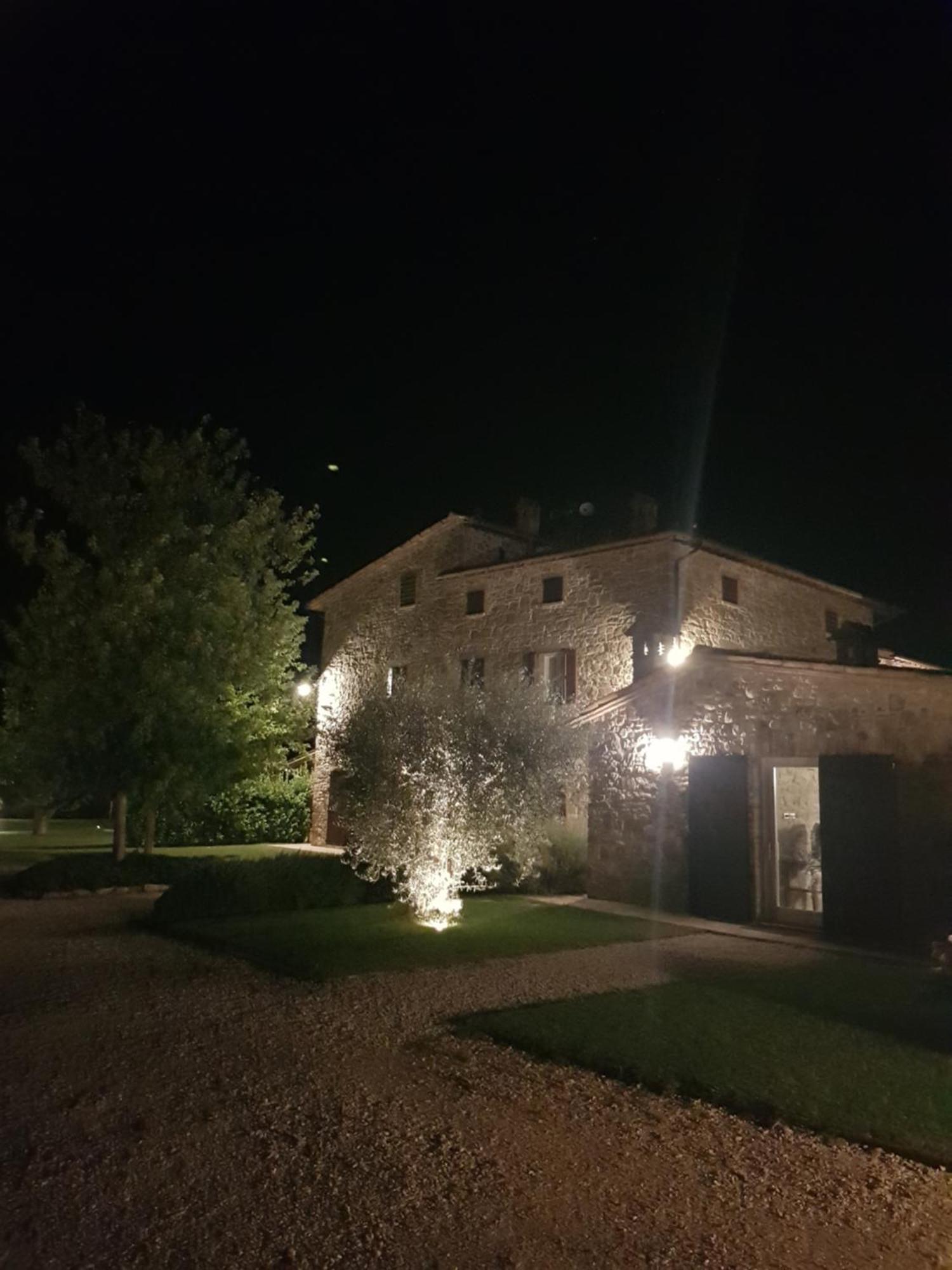 Agriturismo Villa Al Piano Todi Eksteriør billede